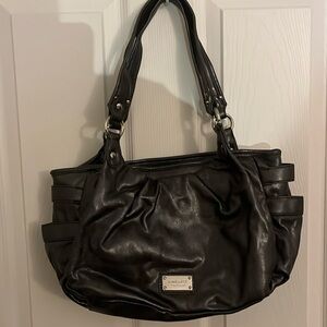 ⬇️⬇️PRICE DROP⬇️⬇️Nine West silver bag shoulder bag